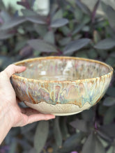 Load image into Gallery viewer, Second- Medium Bowl
