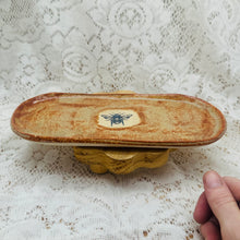 Load image into Gallery viewer, Trinket Bee dish
