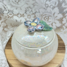 Load image into Gallery viewer, ✨Fancy Lidded Pot
